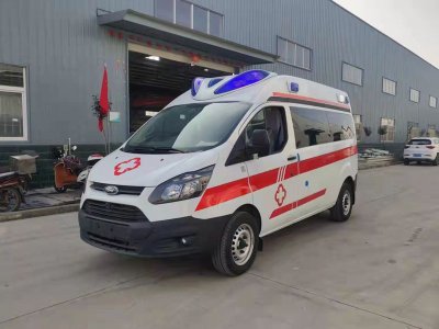 福特V362柴油版救護(hù)車(chē)