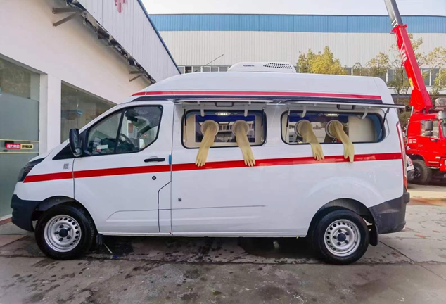 福特汽油版核酸檢測采樣車