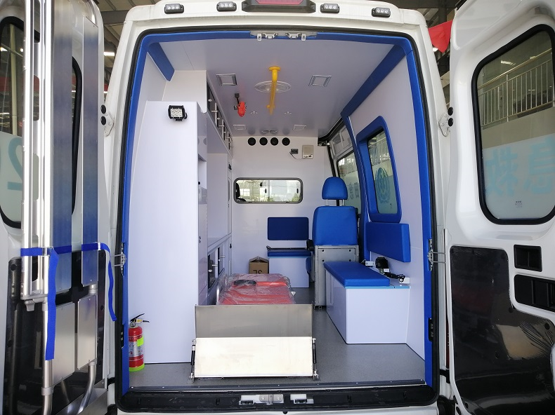 依維柯歐勝救護(hù)車