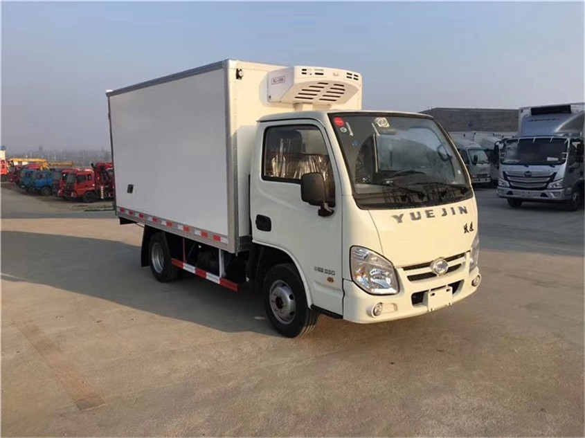 上汽躍進(jìn)福星3.26米冷藏車