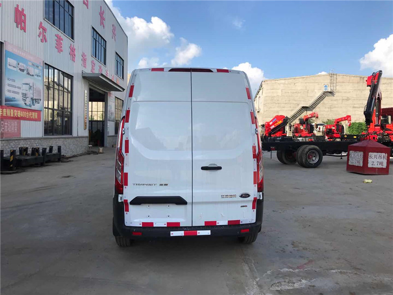 江鈴福特面包冷藏車(chē)