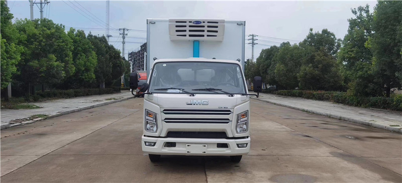 江鈴順達寬體4.2米冷藏車