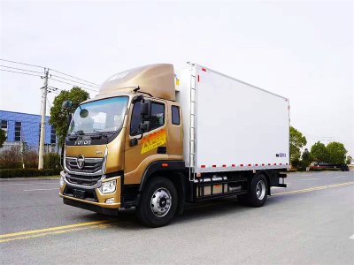 福田奧鈴大黃蜂5.3米冷藏車(chē)