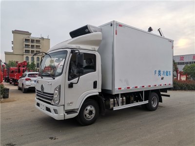 陜汽德龍K3000藍(lán)牌冷藏車