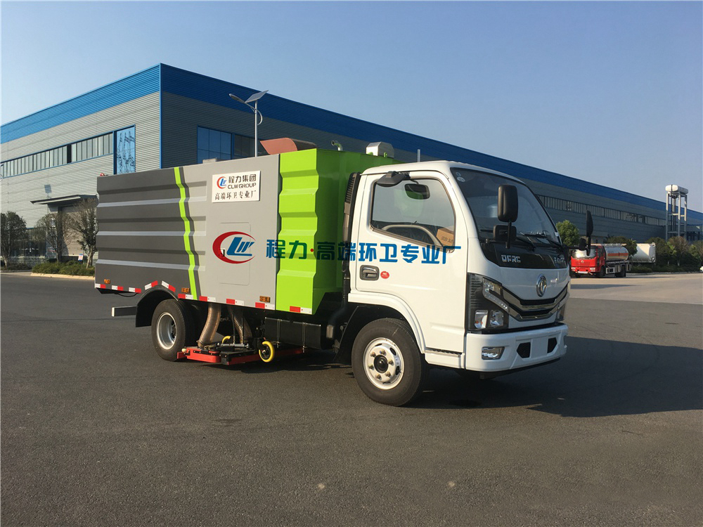 東風(fēng)多利卡吸塵車1立方水/4立方塵