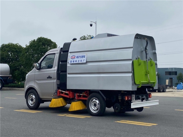 長安2方掃路車
