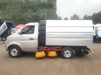 長安藍(lán)牌掃路車