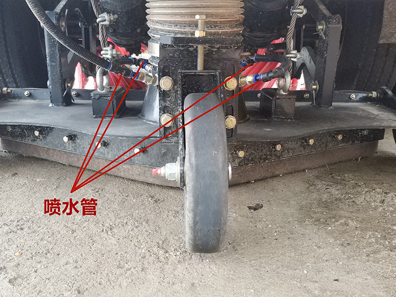 東風小多利卡掃路車