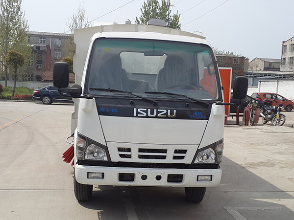 五十鈴掃路車