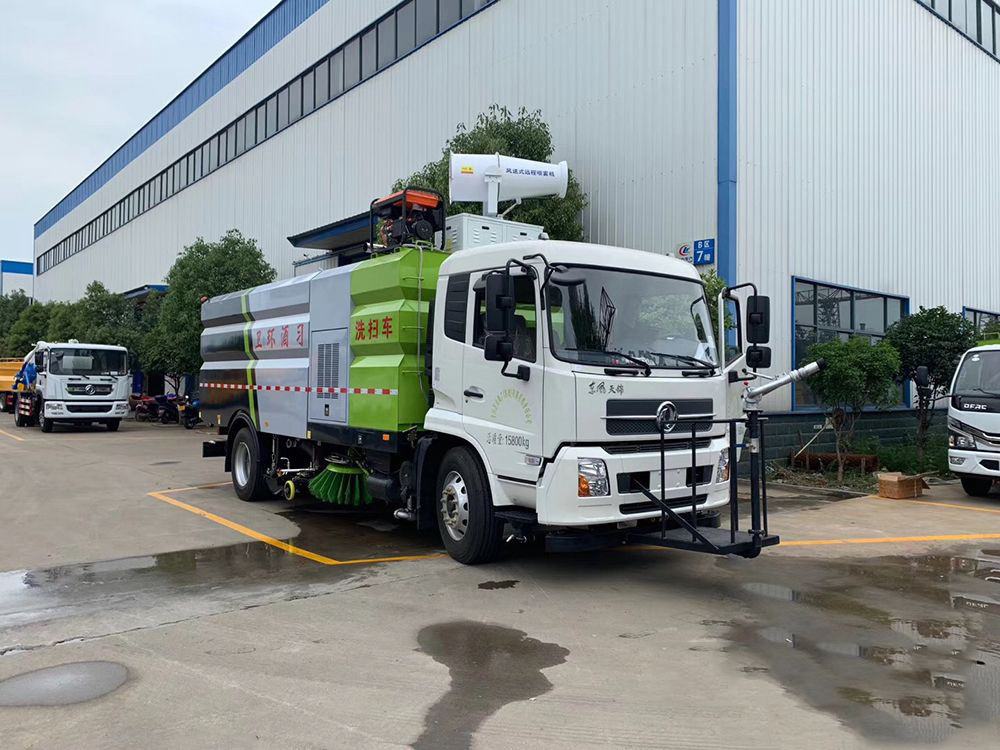 東風(fēng)天錦洗掃車9立方水/7立方塵