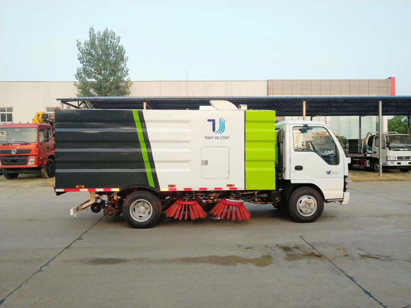五十鈴掃路車4立方塵箱/1.5立方水箱