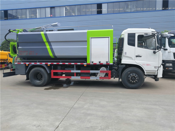 東風(fēng)天錦聯(lián)合疏通車