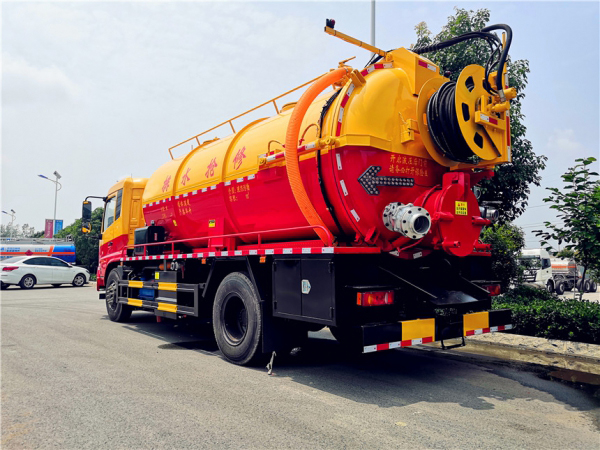 東風(fēng)天錦15立方清洗吸污車
