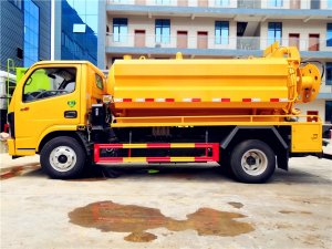 東風(fēng)多利卡6立方清洗吸污車