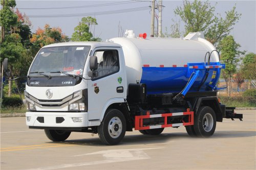 東風(fēng)D6/4.5立方吸污車