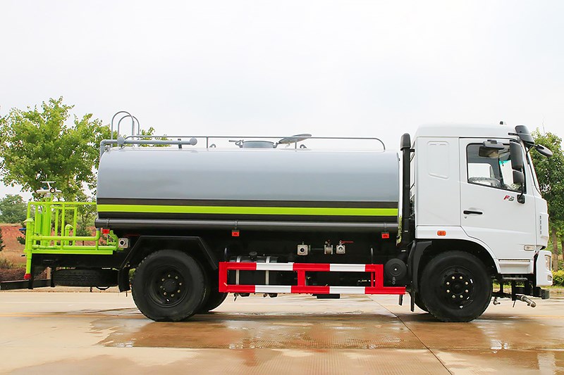 東風(fēng)華神F5/12立方灑水車(chē)