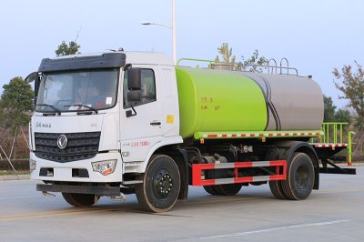 東風(fēng)D3L/12立方灑水車