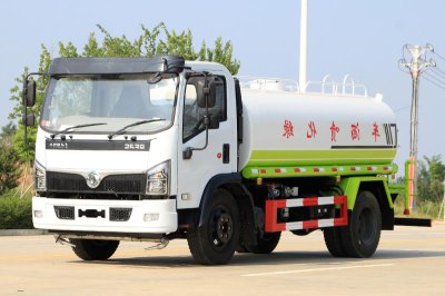 東風(fēng)大福瑞卡9.2立方灑水車