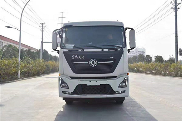 東風(fēng)天龍16立方方罐多功能抑塵車