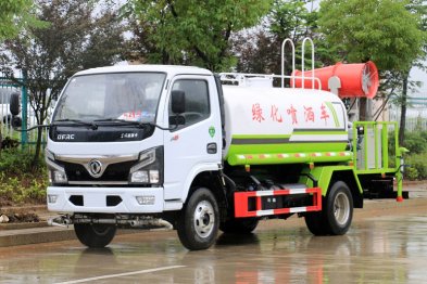 東風(fēng)小多利卡5立方抑塵霧炮噴灑車