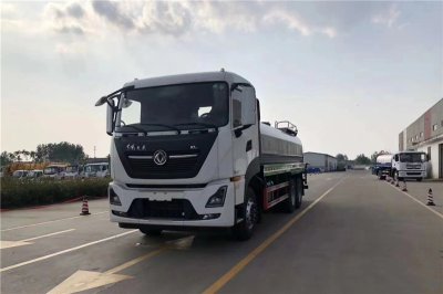 東風(fēng)天龍后八輪20立方綠化噴灑車