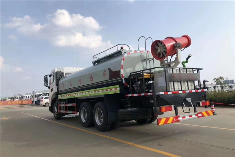 東風(fēng)天龍后八輪20立方綠化噴灑車(chē)