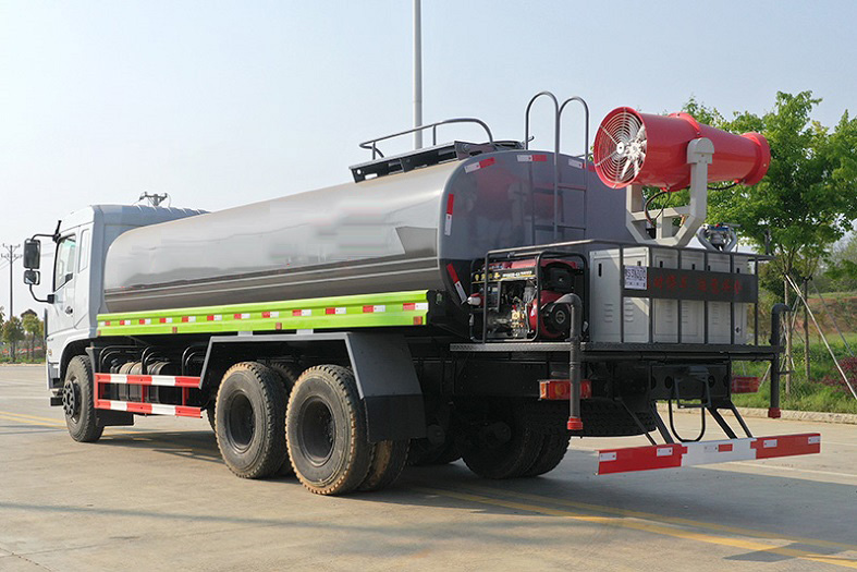 東風(fēng)D3L后八輪20立方噴霧車(chē)