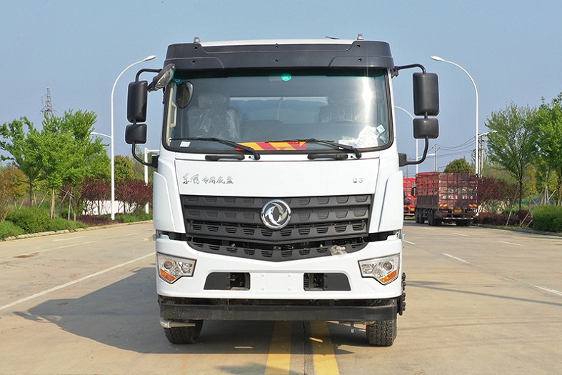 東風(fēng)D3L后八輪20立方噴霧車(chē)