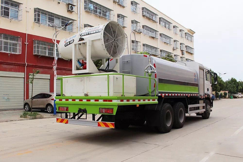 重汽汕德卡后雙橋16立方抑塵車60-120米