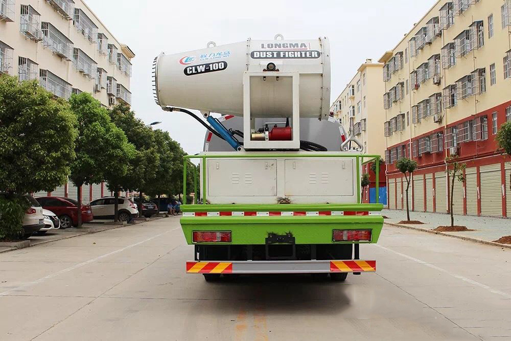 重汽汕德卡后雙橋16立方抑塵車60-120米