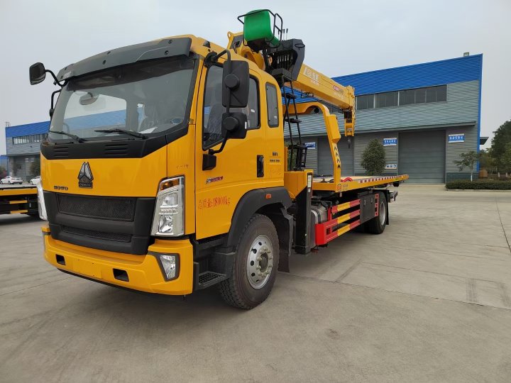 重汽豪沃G5X帶吊清障車