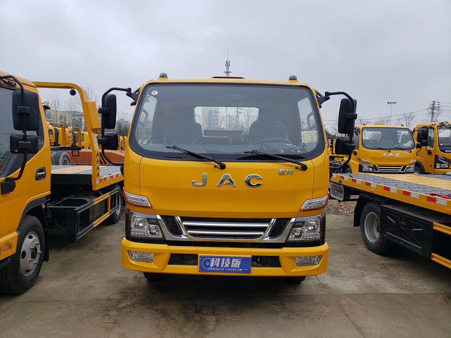 江淮藍(lán)牌一拖二清障車