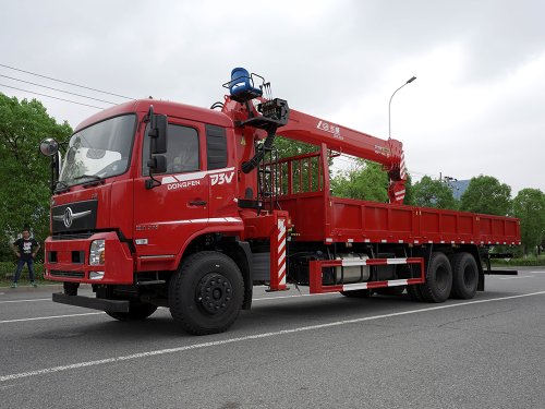 東風(fēng)暢行D3V后雙橋長(zhǎng)威12噸四節(jié)直臂吊機(jī)隨車吊