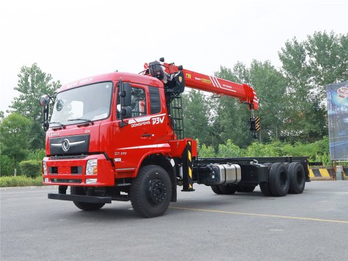 東風(fēng)D3V后八輪三一12噸4節(jié)臂隨車吊
