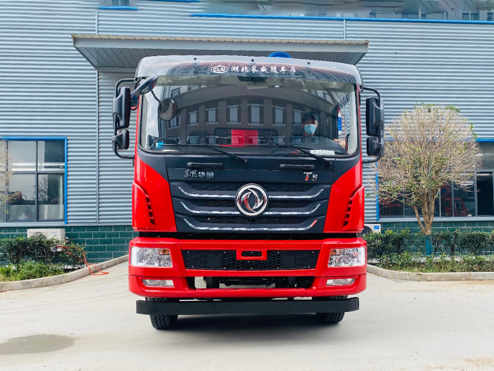 東風T5后雙橋新飛工12噸五節(jié)直臂吊機隨車吊