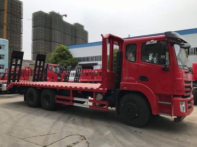 東風(fēng)錦程后八輪平板運(yùn)輸車(chē)