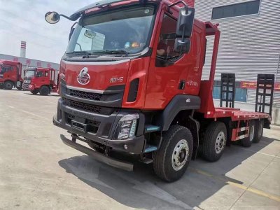 東風(fēng)柳汽前四后八平板運(yùn)輸車(chē)