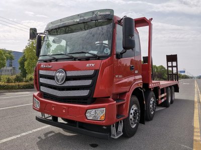 福田歐曼前四后八平板運(yùn)輸車(chē)