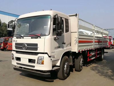 東風(fēng)天錦8.6米氣瓶運(yùn)輸車(chē)