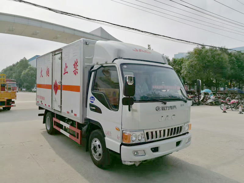 江淮4.2米爆破器材車(chē)