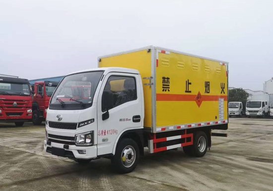 上汽躍進(jìn)3米貨廂爆破器材運(yùn)輸車