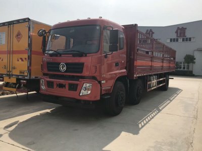 東風(fēng)9.5米氣瓶車(chē)