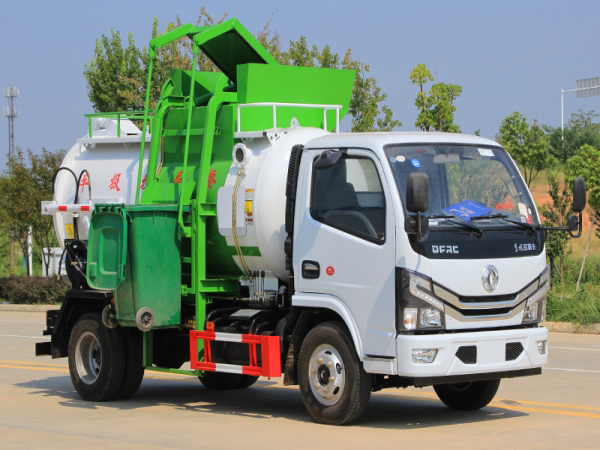 東風小多利卡圓罐4.5方餐廚垃圾車