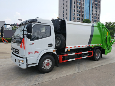東風(fēng)大多利卡8方壓縮垃圾車