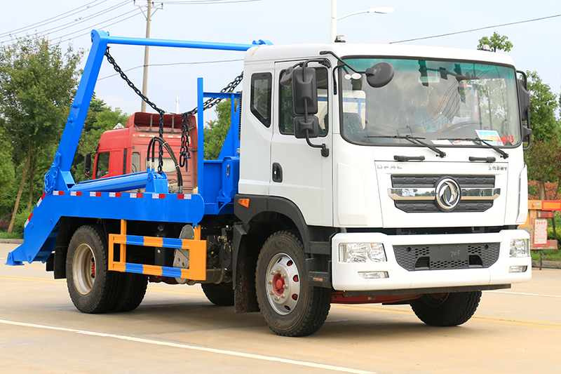東風(fēng)D9/8~10方擺臂垃圾車
