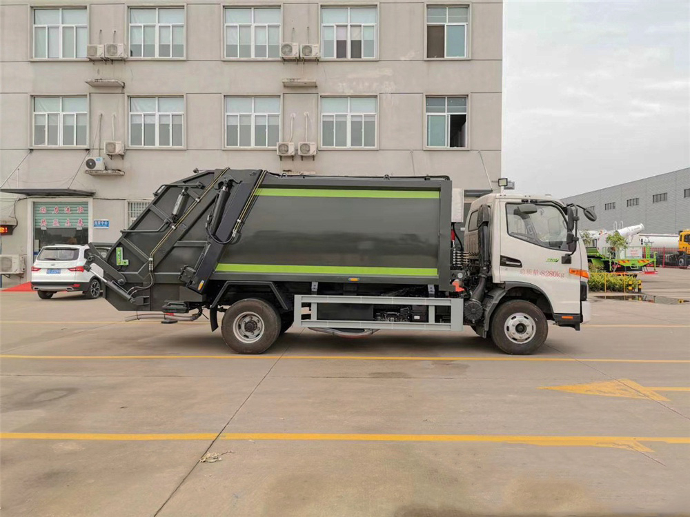江淮V7/8方壓縮垃圾車