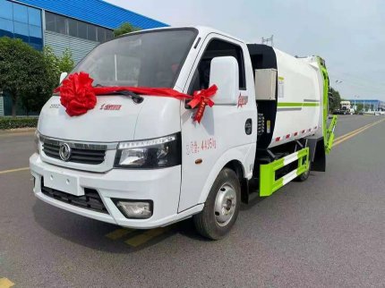 東風(fēng)途逸地庫版藍(lán)牌壓縮垃圾車