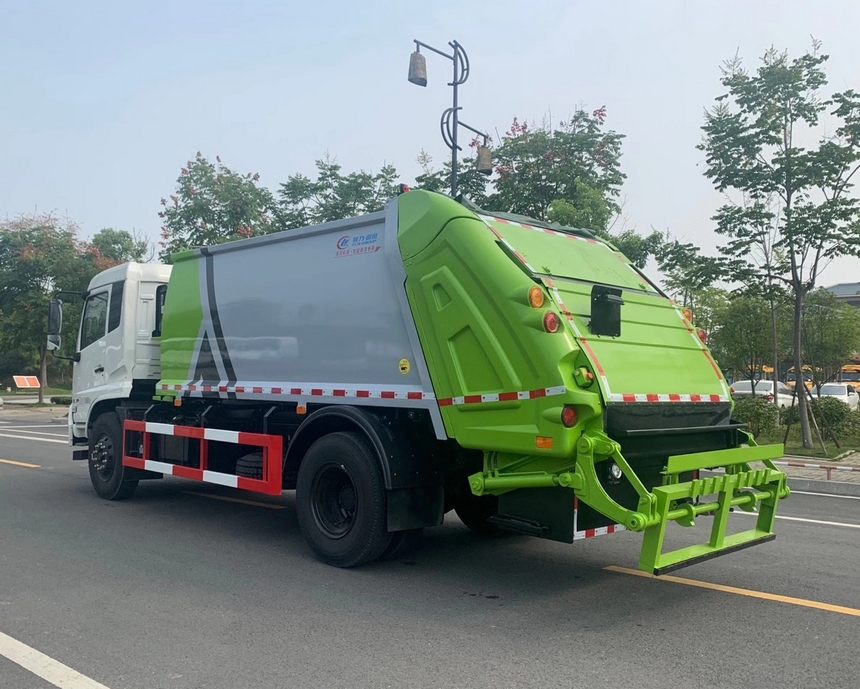 東風(fēng)天錦14方壓縮垃圾車