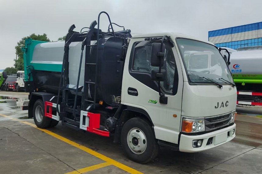江淮康鈴7.5方側(cè)掛壓縮垃圾車