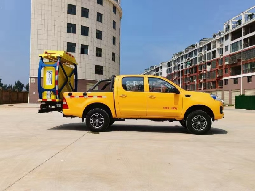 福田皮卡防撞緩沖車